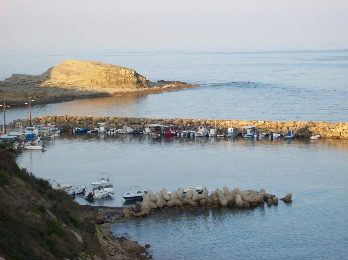 Thomas Bay Hotel Agios Stefanos Avliotes  Dış mekan fotoğraf
