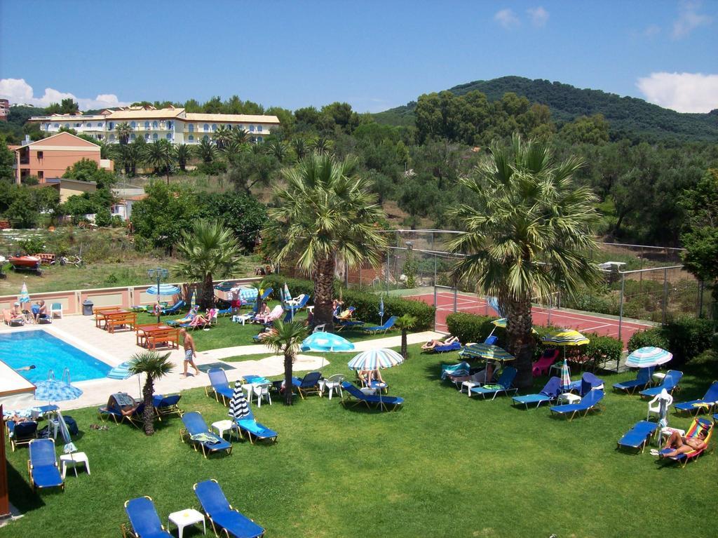Thomas Bay Hotel Agios Stefanos Avliotes  Dış mekan fotoğraf